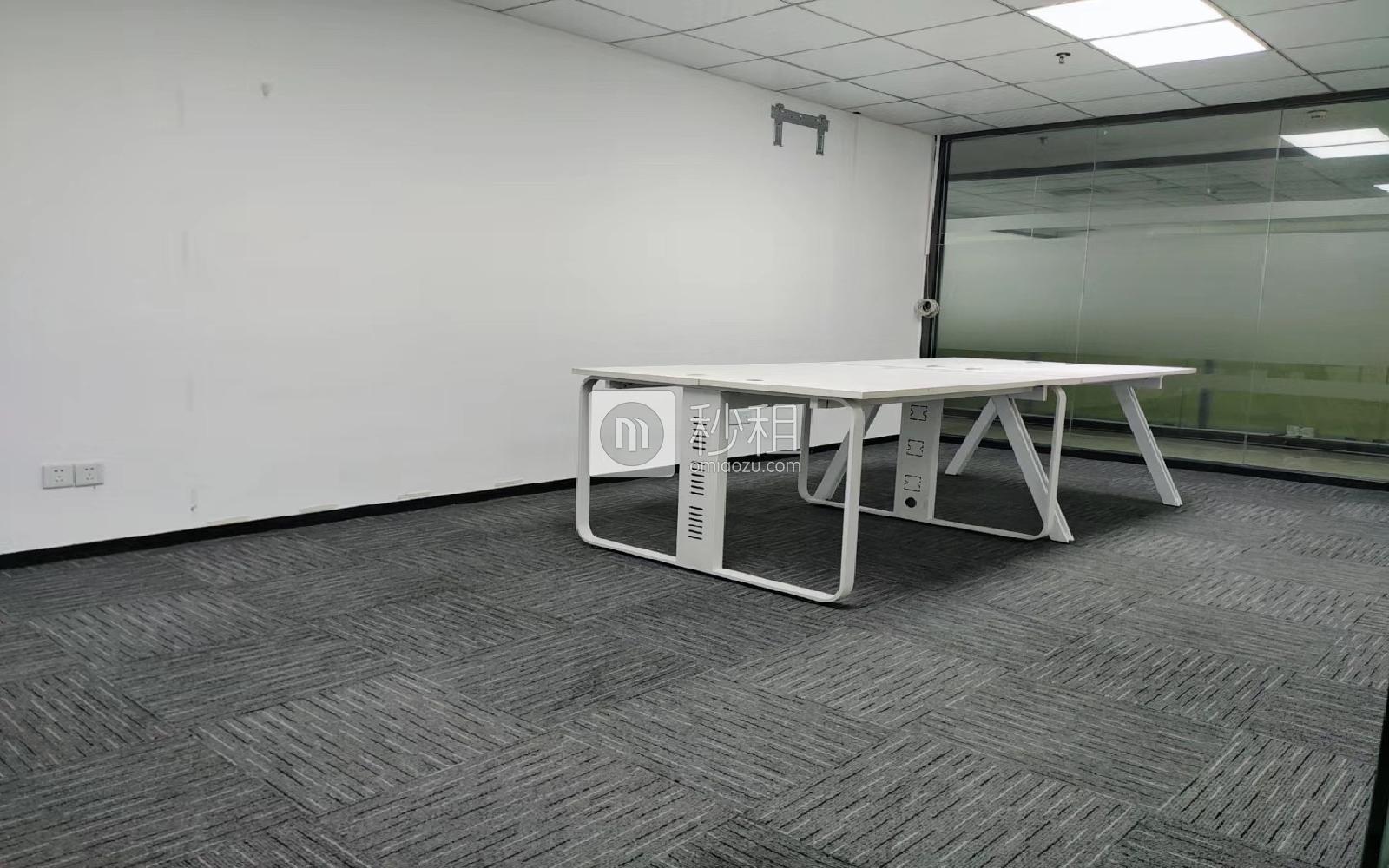 深圳软件园写字楼出租450平米精装办公室68元/m².月