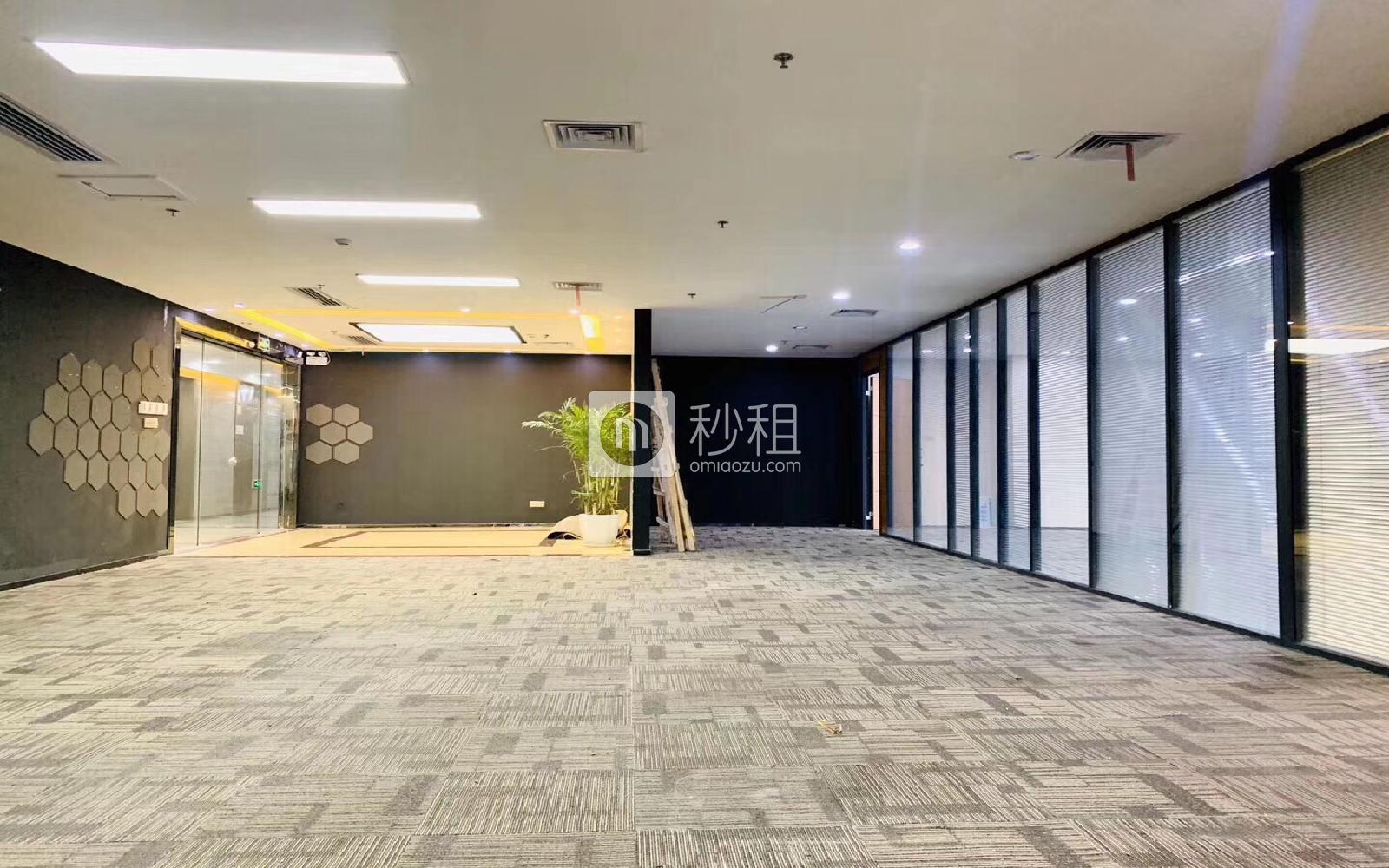 华润城大冲商务中心写字楼出租550平米精装办公室115元/m².月