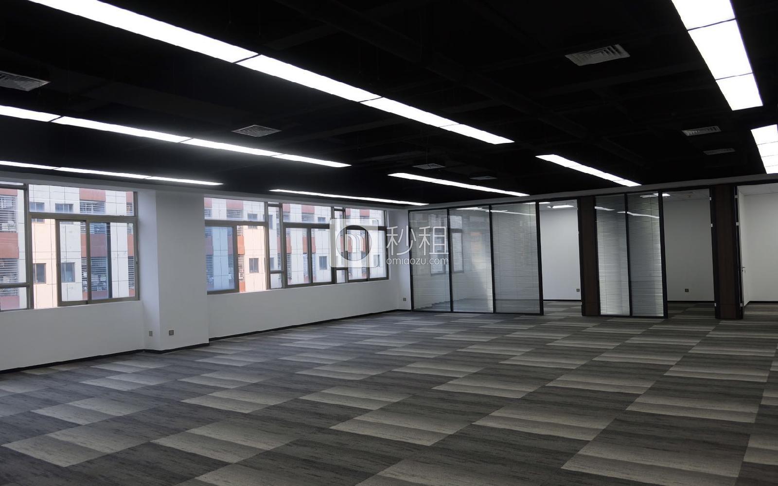 高新奇科技园（一期）写字楼出租637平米精装办公室55元/m².月