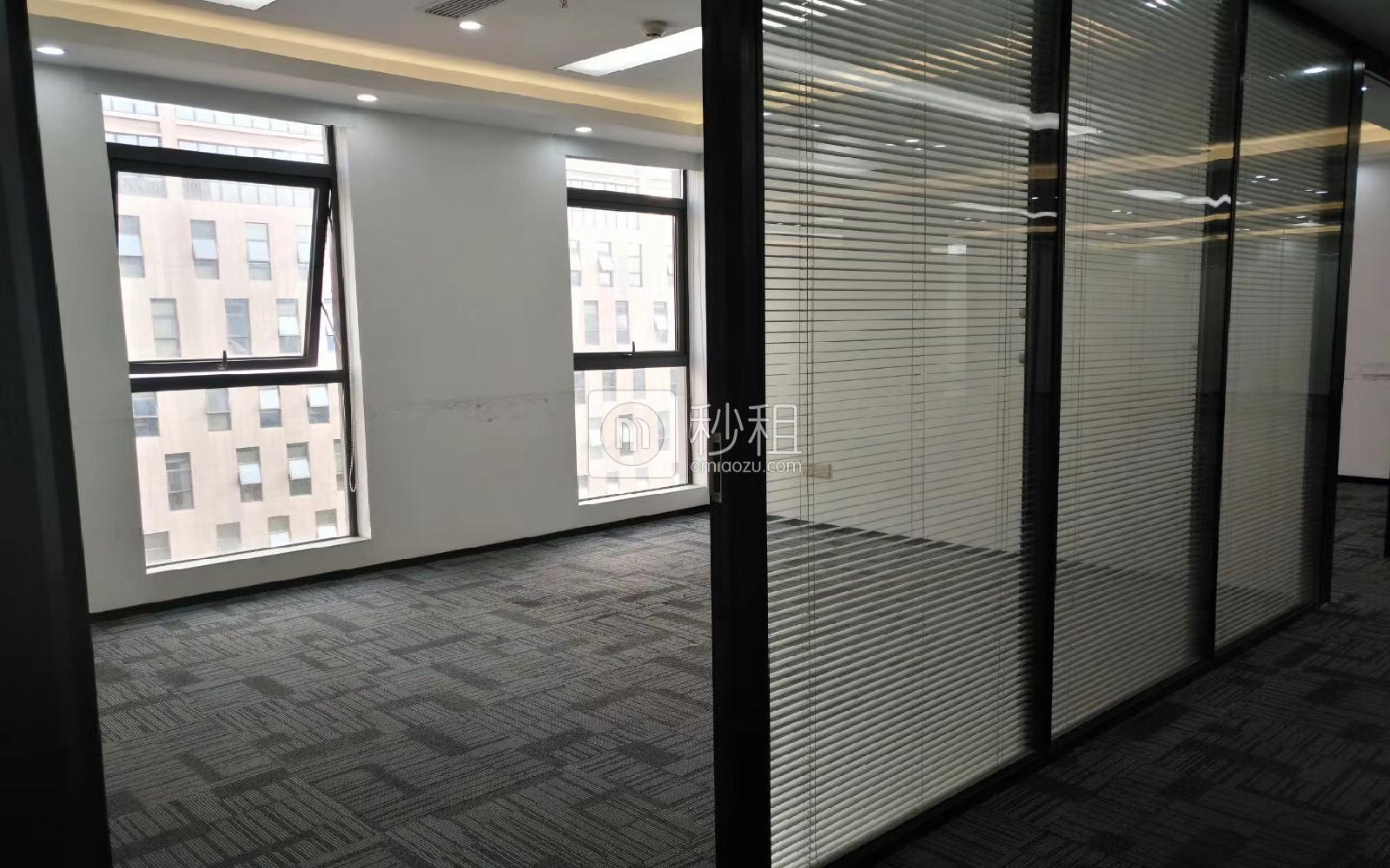 清华紫光信息港写字楼出租550平米豪装办公室58元/m².月