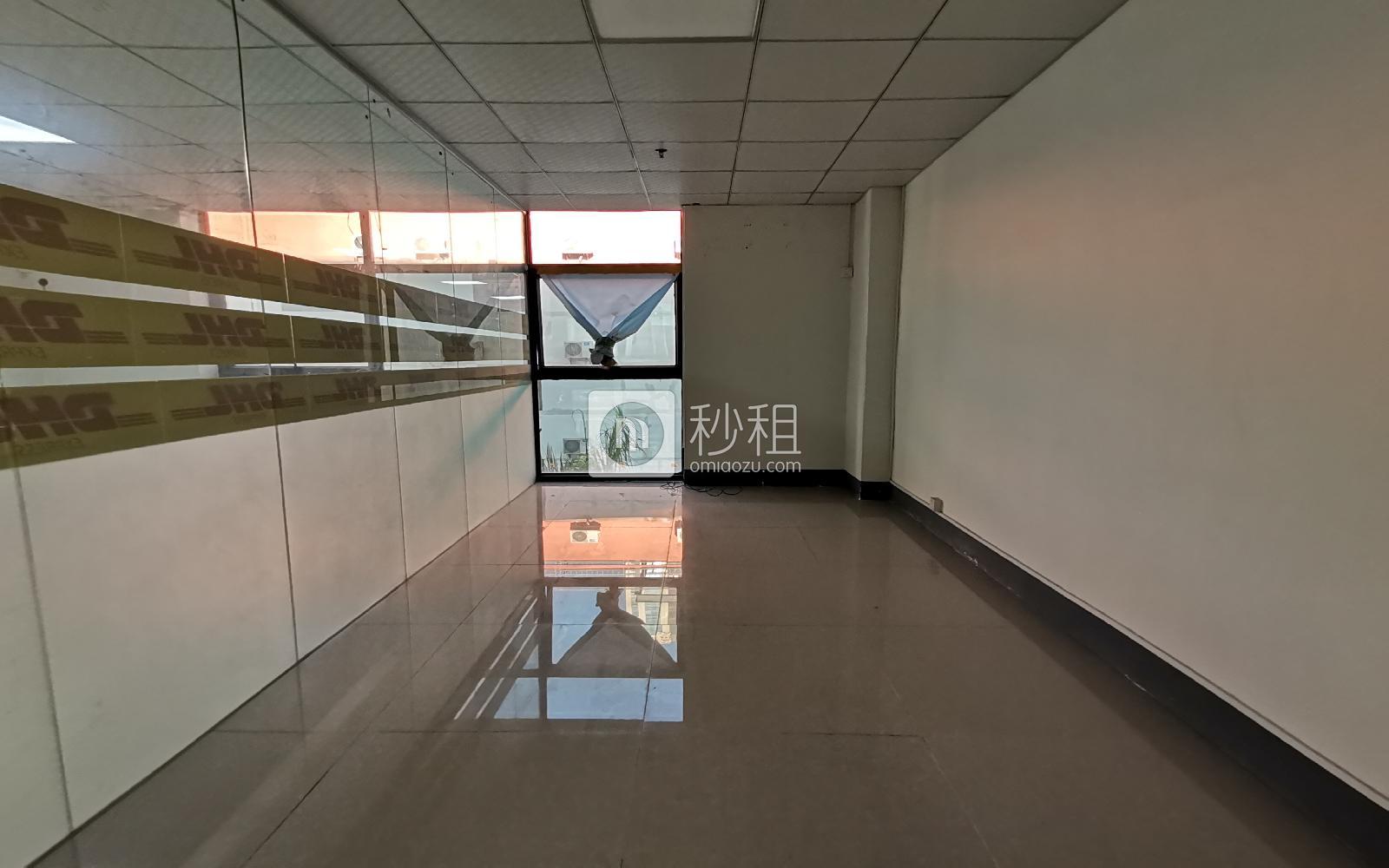 LI商务中心写字楼出租131平米精装办公室35元/m².月