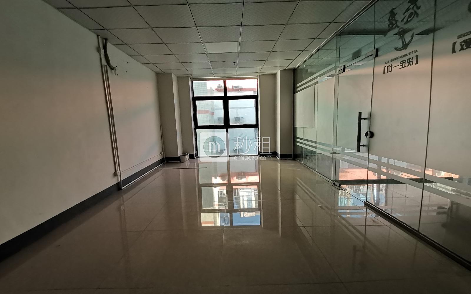 LI商务中心写字楼出租176平米精装办公室35元/m².月