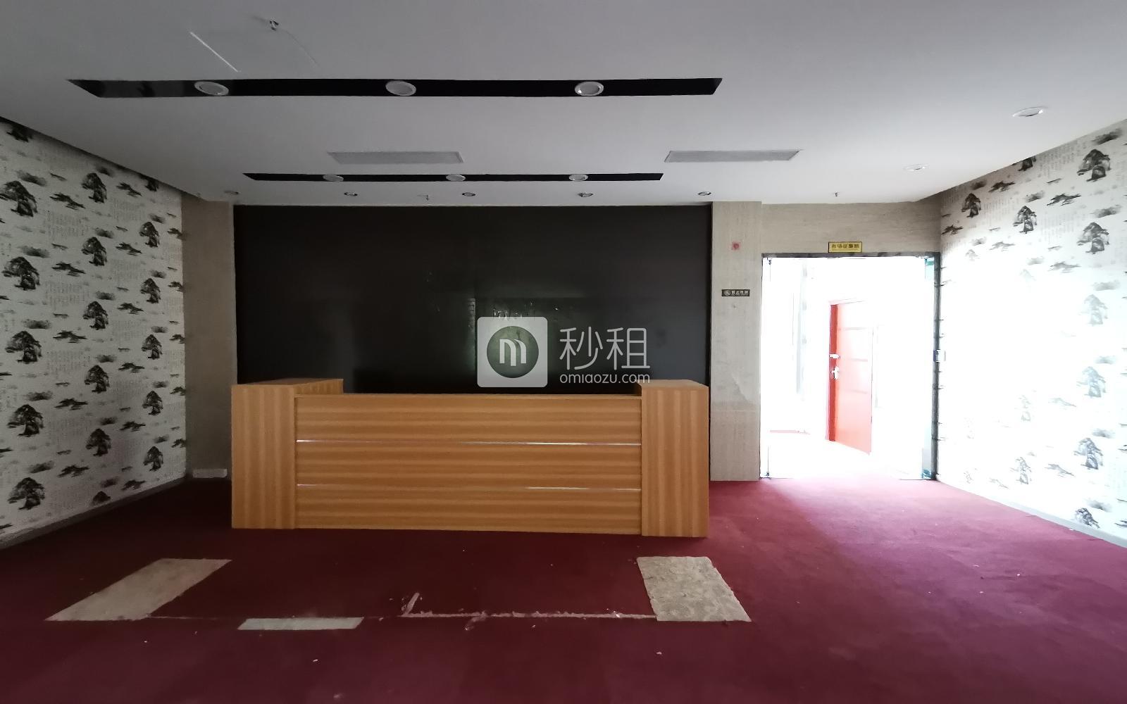 满京华盈丰中心写字楼出租320平米精装办公室86元/m².月