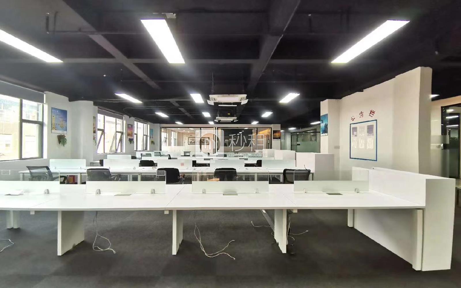 宗泰文化创意产业园写字楼出租538平米精装办公室60元/m².月