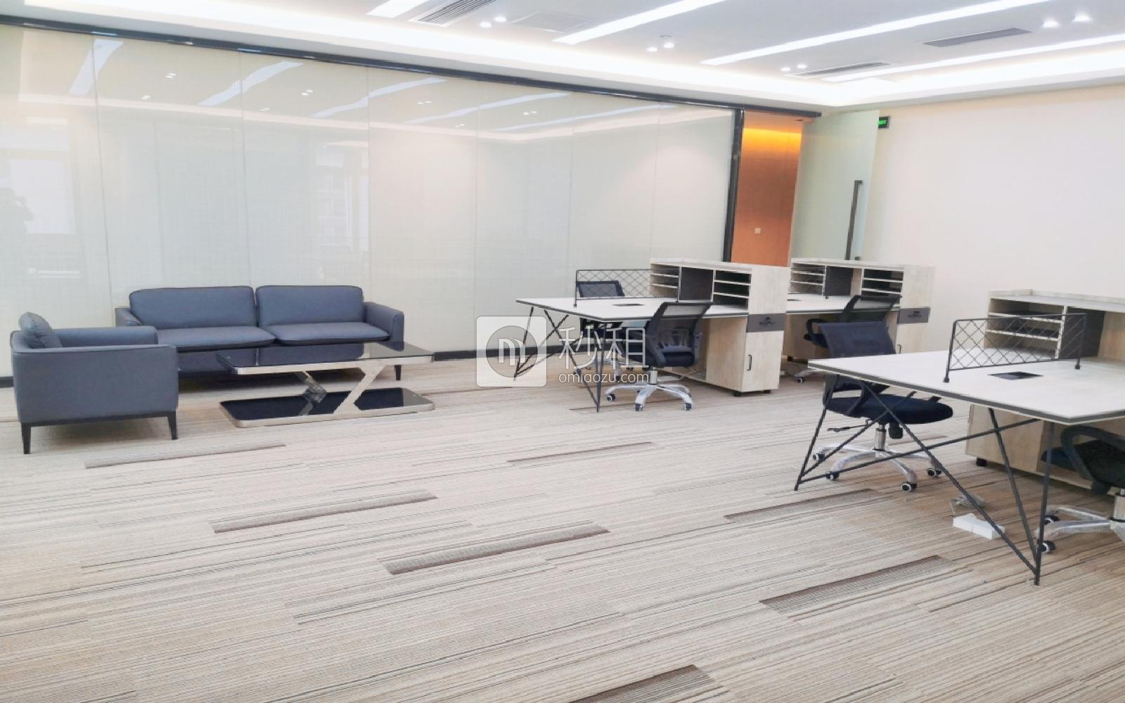 易尚中心写字楼出租235平米豪装办公室130元/m².月