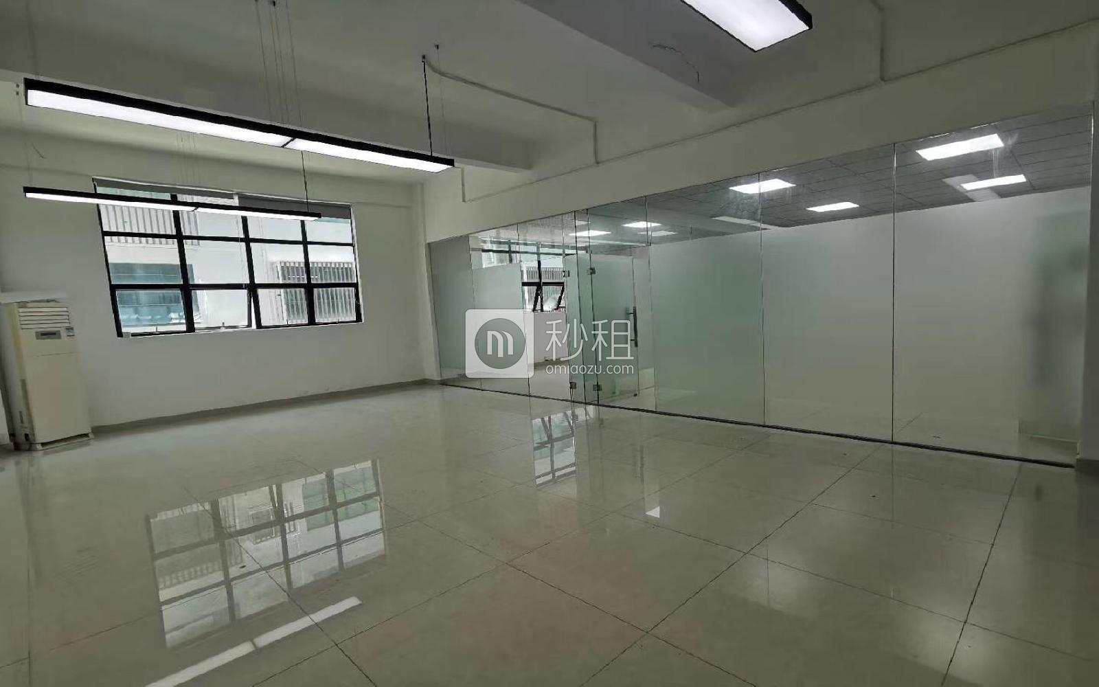 云谷创新产业园（二期）写字楼出租175平米精装办公室72元/m².月