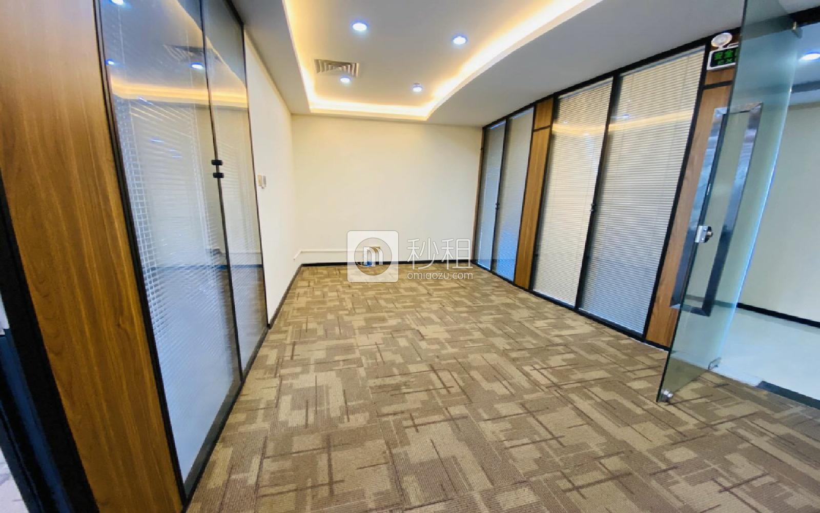 西海明珠大厦写字楼出租290平米豪装办公室25800元/间.月