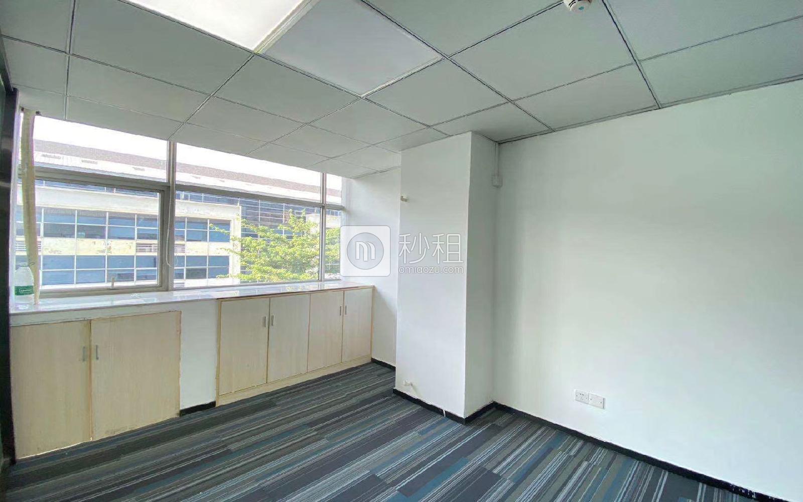 南山软件园写字楼出租168平米精装办公室55元/m².月