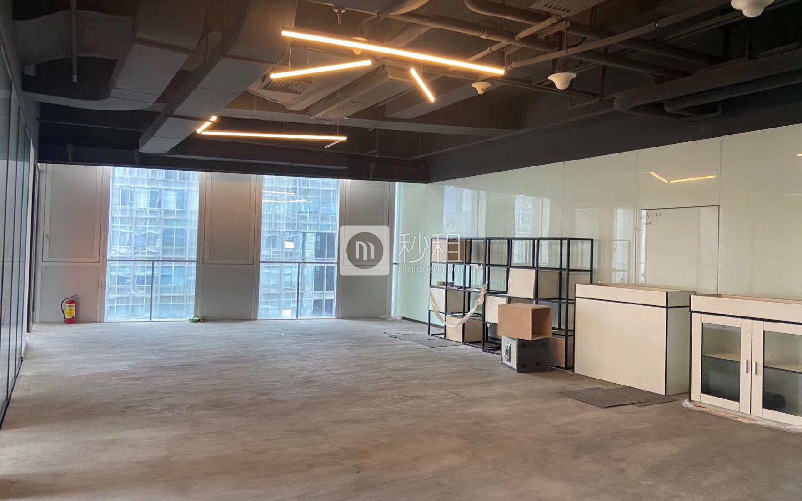 软件产业基地写字楼出租172平米精装办公室109元/m².月