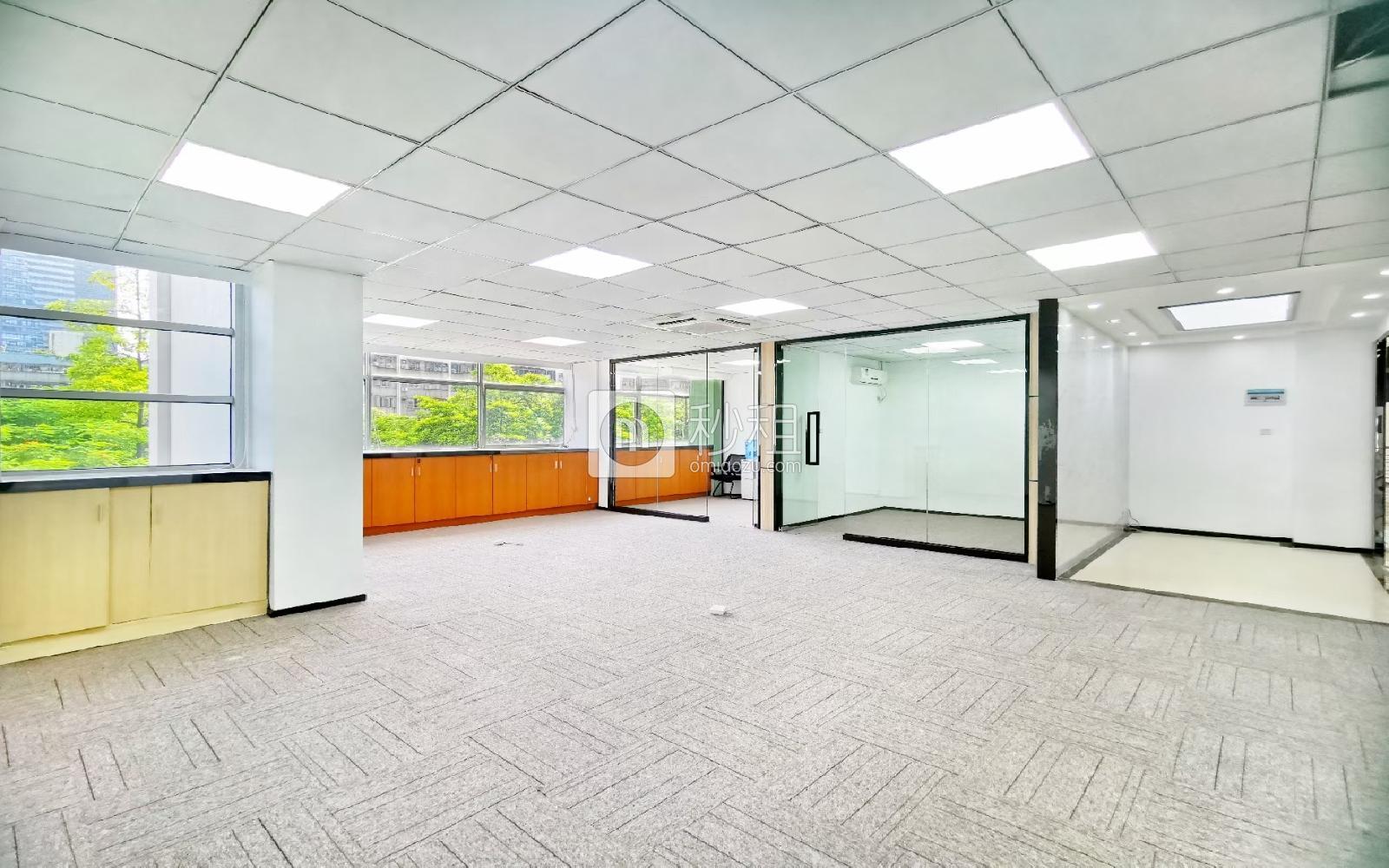 南山软件园写字楼出租200平米精装办公室78元/m².月