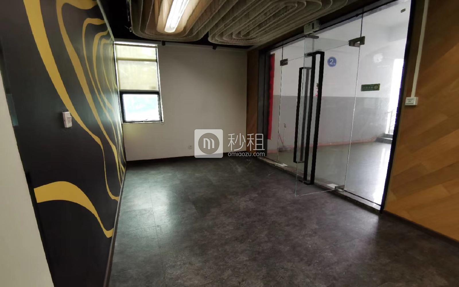云谷创新产业园（二期）写字楼出租520平米简装办公室68元/m².月