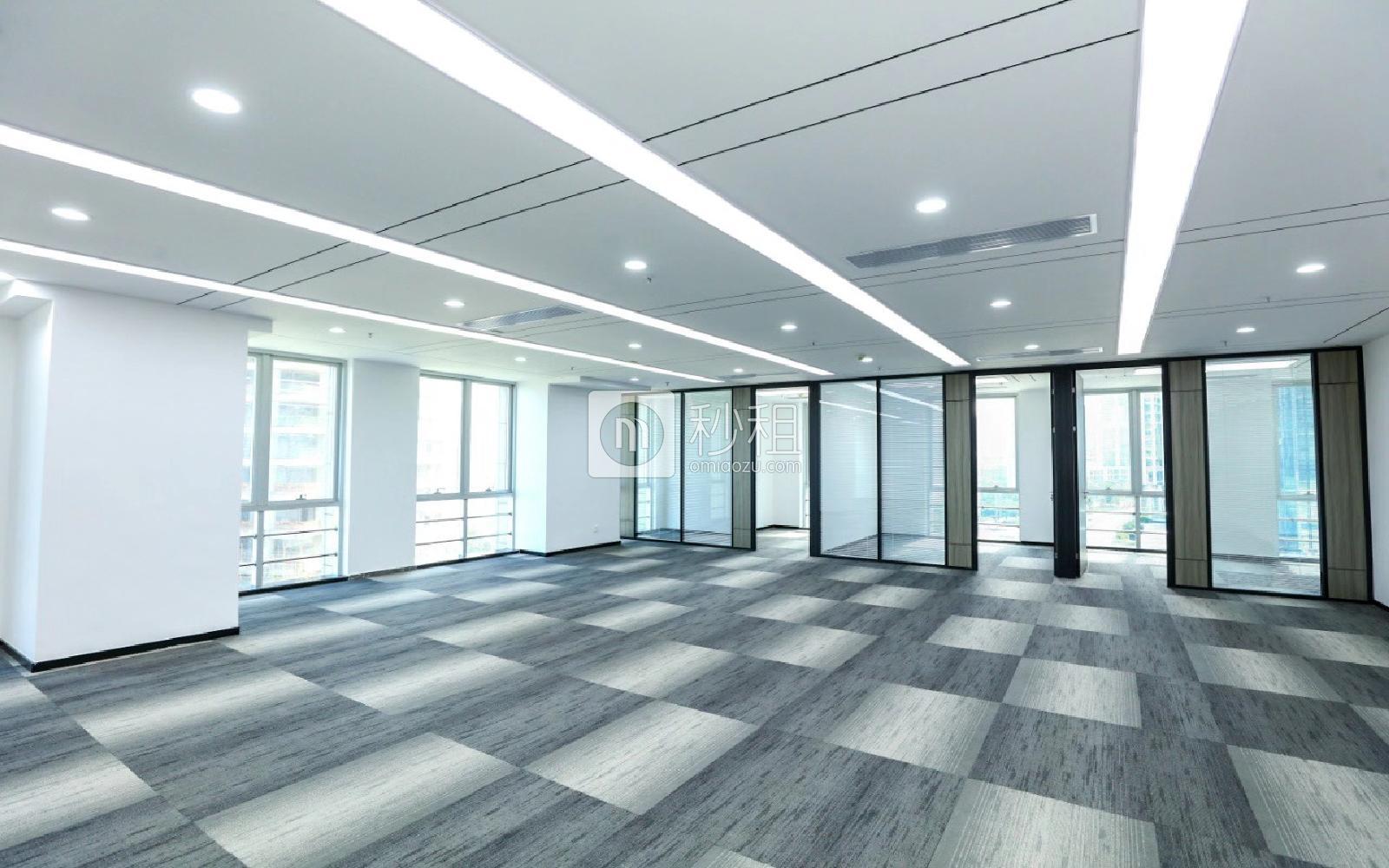荣超经贸中心写字楼出租200平米豪装办公室88元/m².月