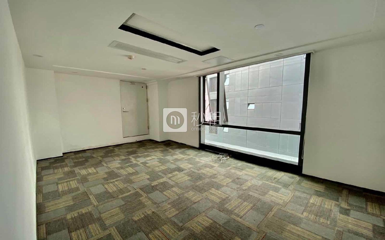 满京华·SOHO艺峦大厦写字楼出租213平米精装办公室73元/m².月