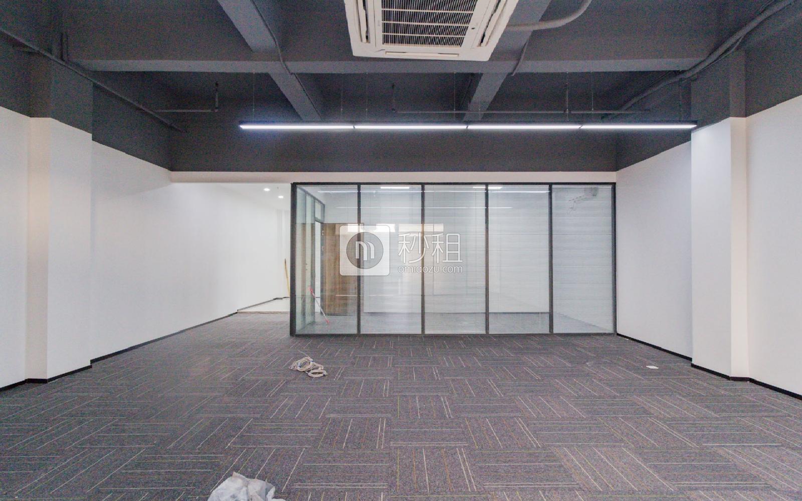 福永意库写字楼出租226平米精装办公室45元/m².月