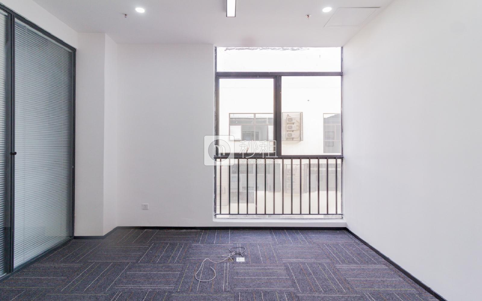 福永意库写字楼出租288平米精装办公室45元/m².月