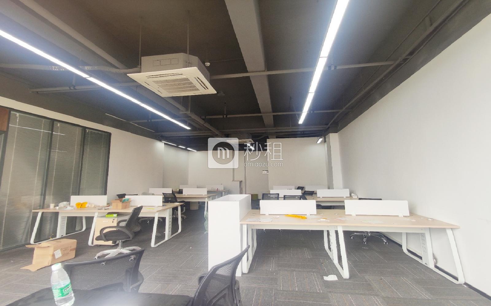 福永意库写字楼出租248平米精装办公室45元/m².月