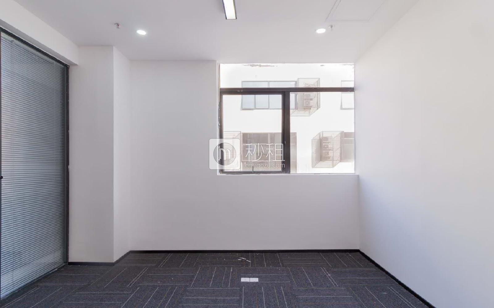 福永意库写字楼出租288平米精装办公室43元/m².月