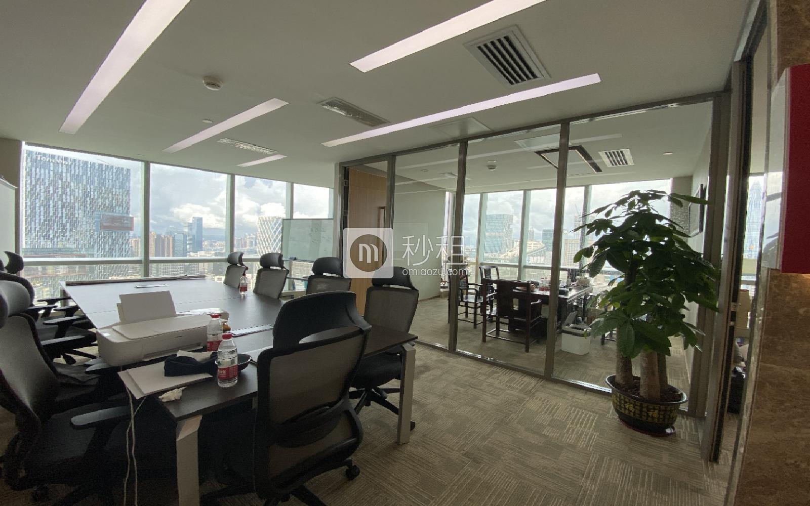 中洲控股中心写字楼出租151.36平米精装办公室208元/m².月