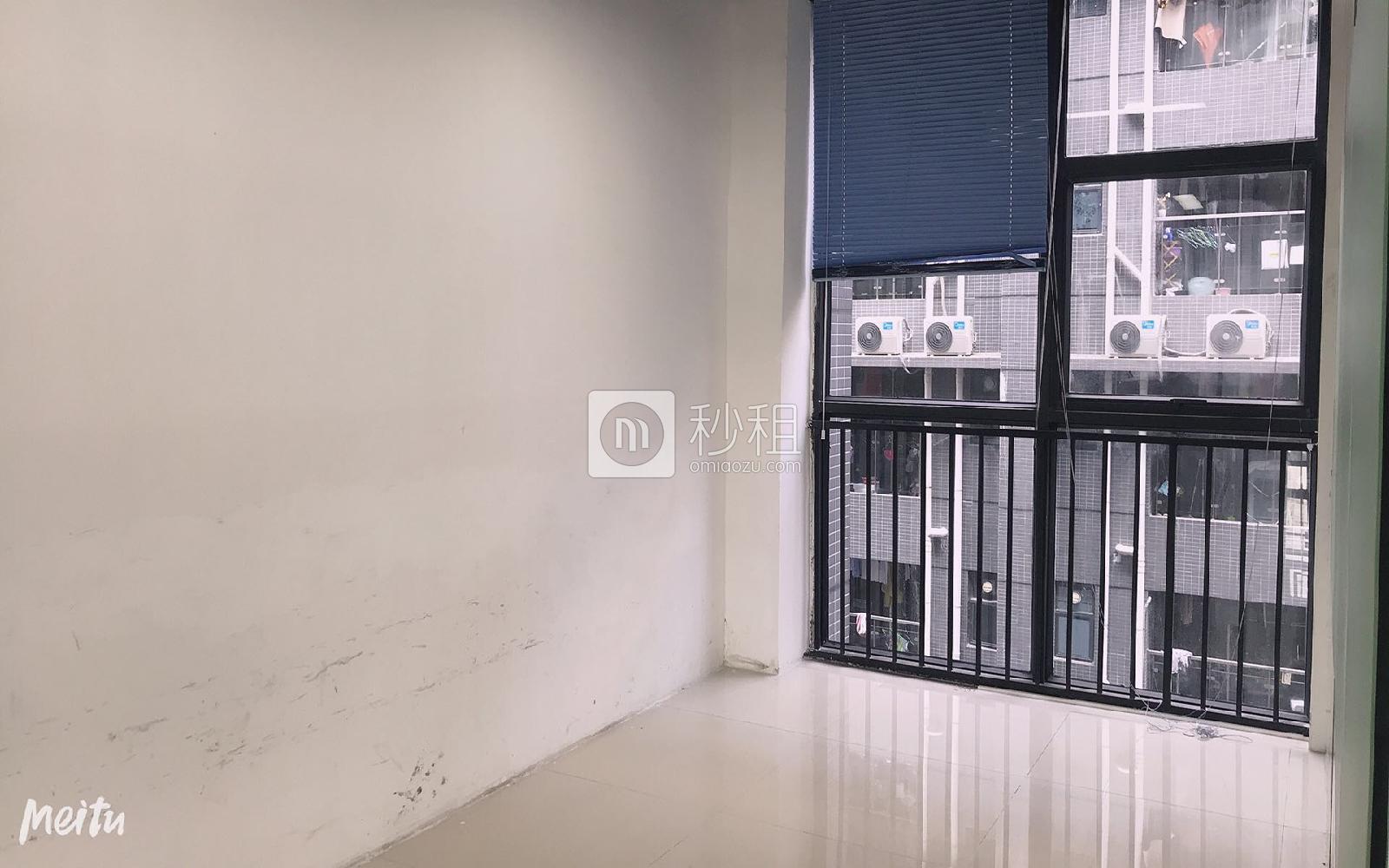 优城大厦写字楼出租109.09平米精装办公室88元/m².月