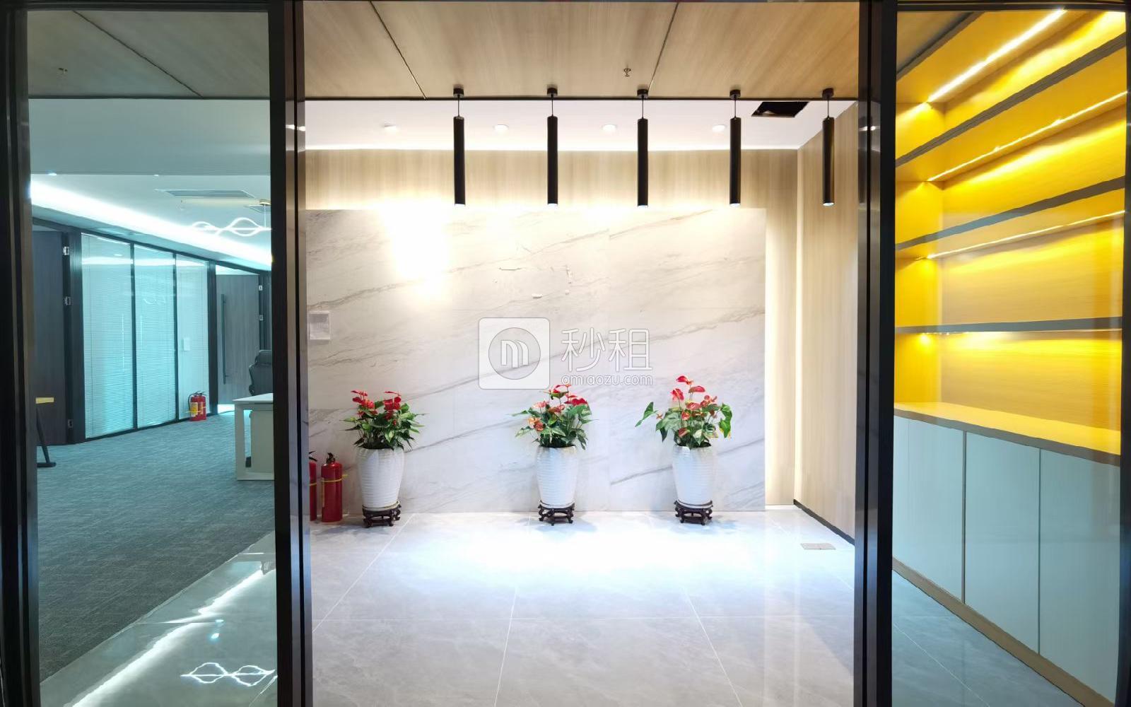 长虹科技大厦写字楼出租556平米精装办公室65元/m².月