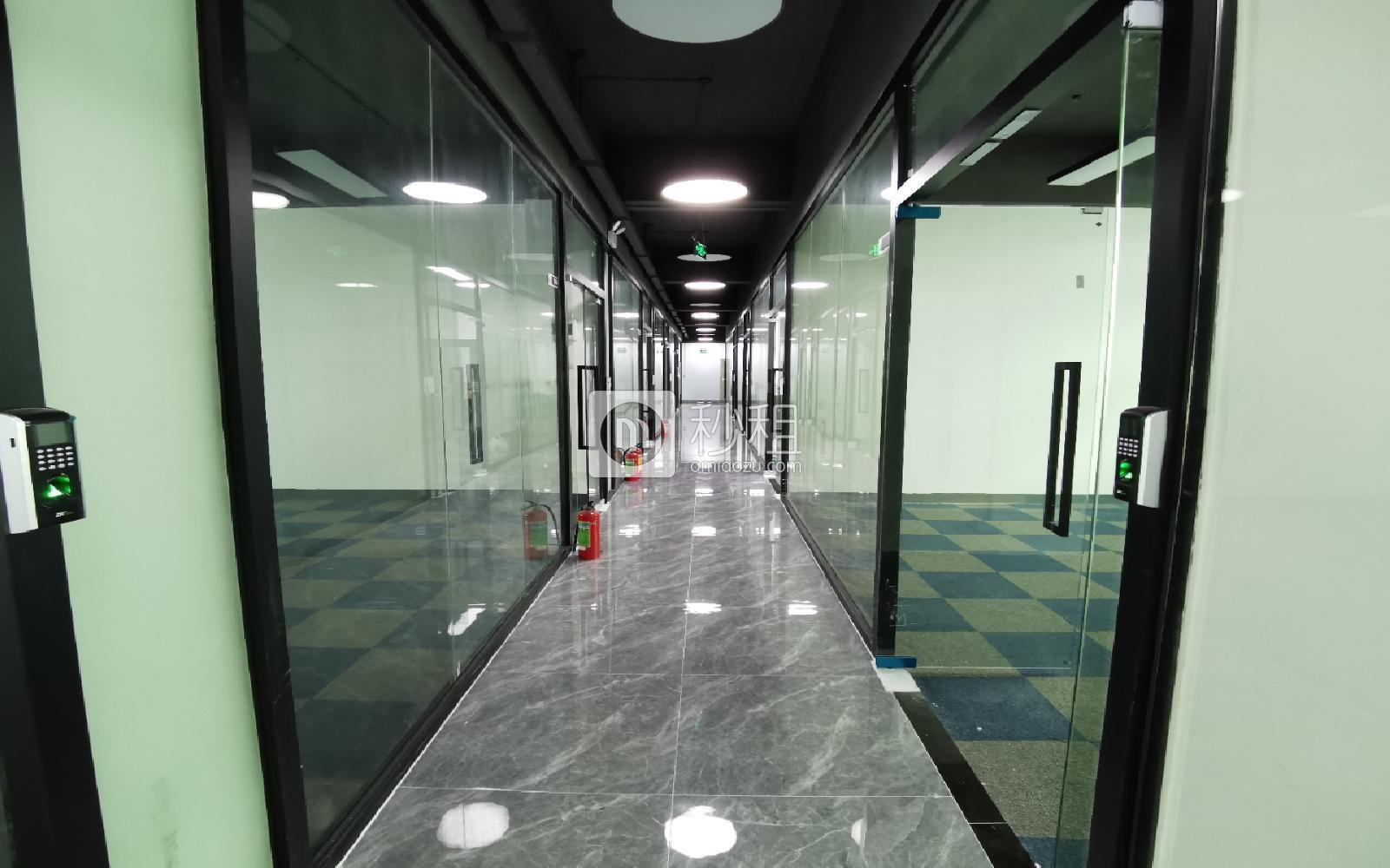 南山云谷创新产业园（二期）写字楼出租75平米精装办公室70元/m².月