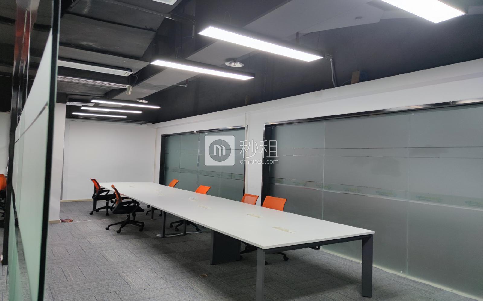 软件产业基地写字楼出租942.34平米精装办公室110元/m².月