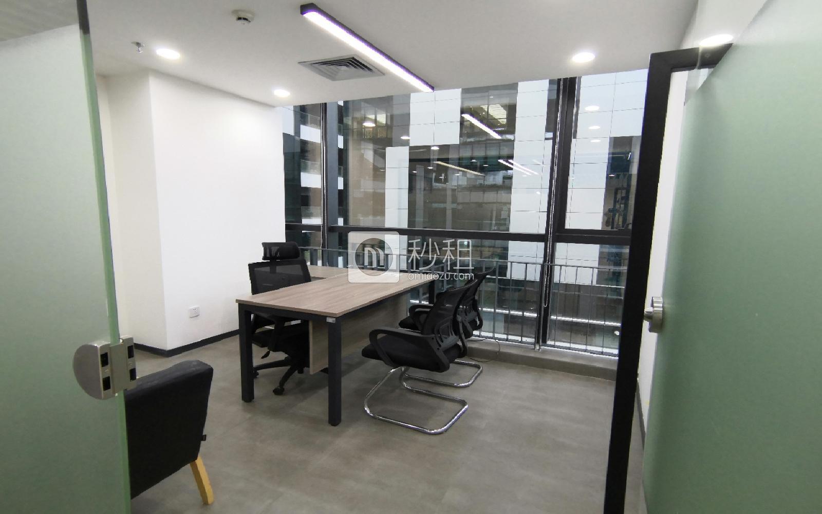 东方科技大厦写字楼出租390平米豪装办公室68元/m².月