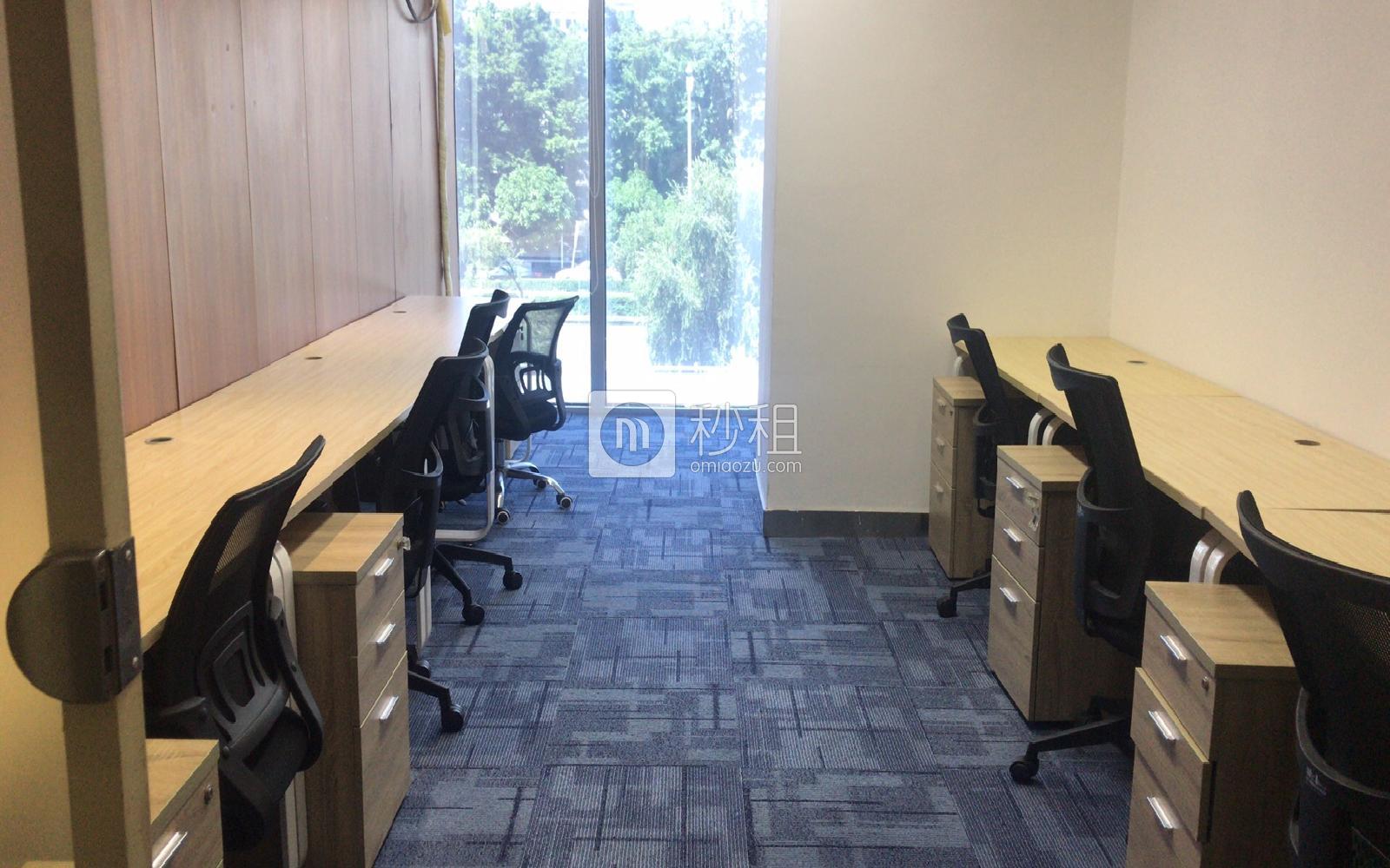 众里创业社区-御景湾写字楼出租30平米精装办公室5000元/间.月
