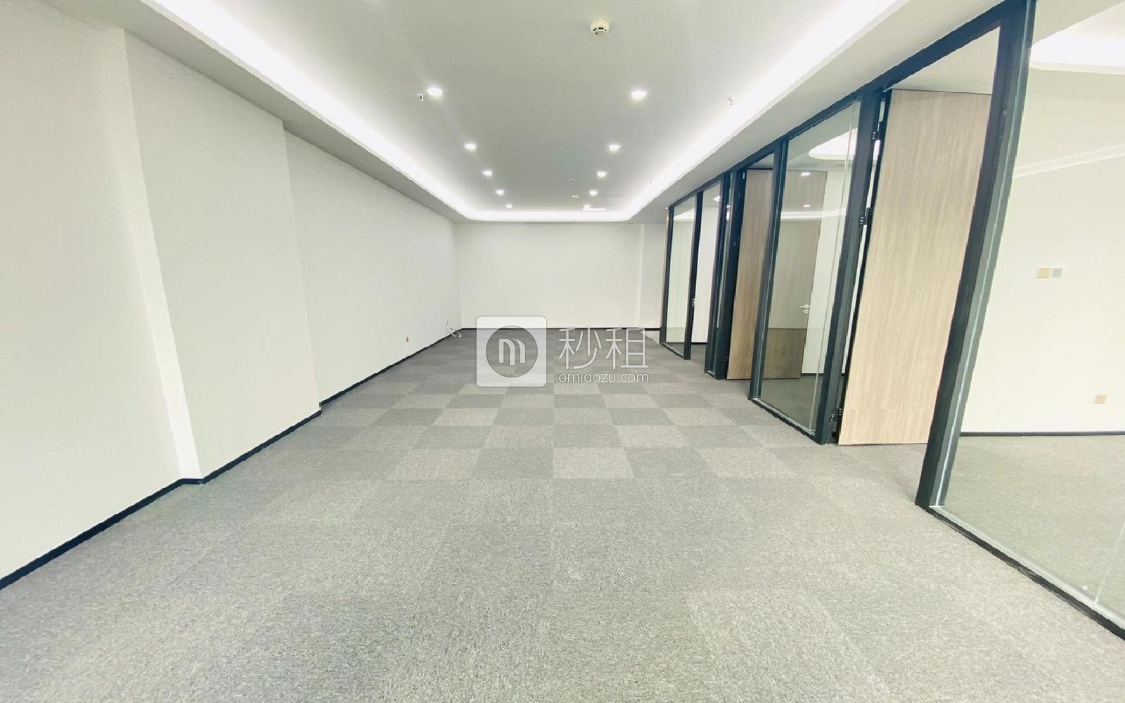 方大城写字楼出租246平米精装办公室108元/m².月