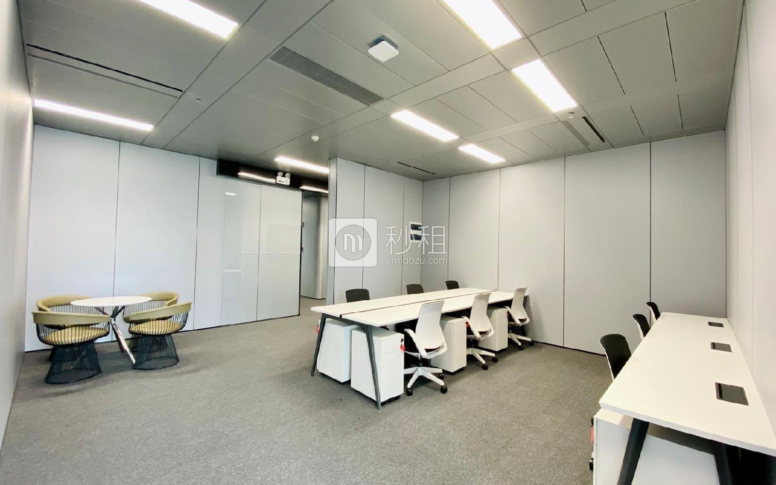 汉京金融中心写字楼出租143平米豪装办公室20000元/间.月