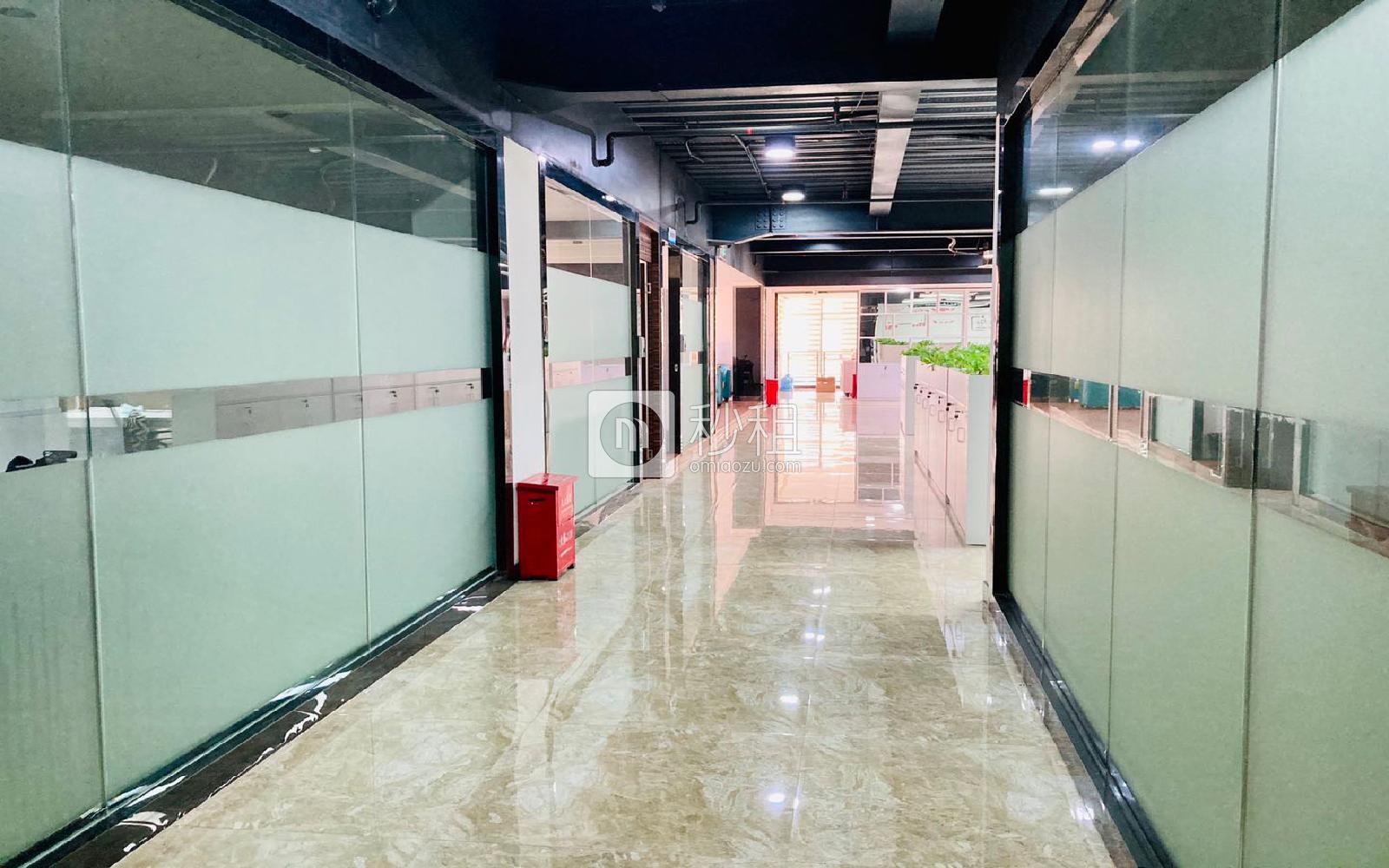 深圳西部硅谷写字楼出租1398平米精装办公室70元/m².月