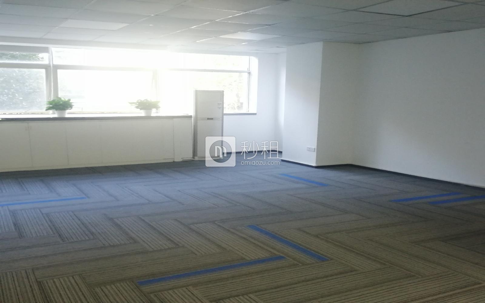 深圳软件园写字楼出租200平米精装办公室78元/m².月