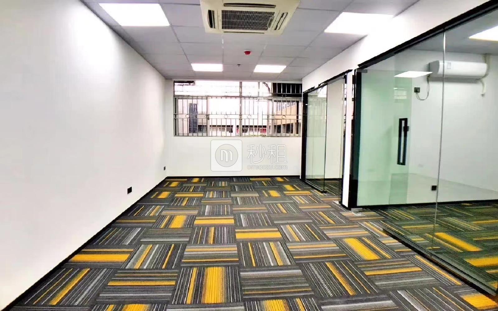南山软件园写字楼出租139平米精装办公室68元/m².月
