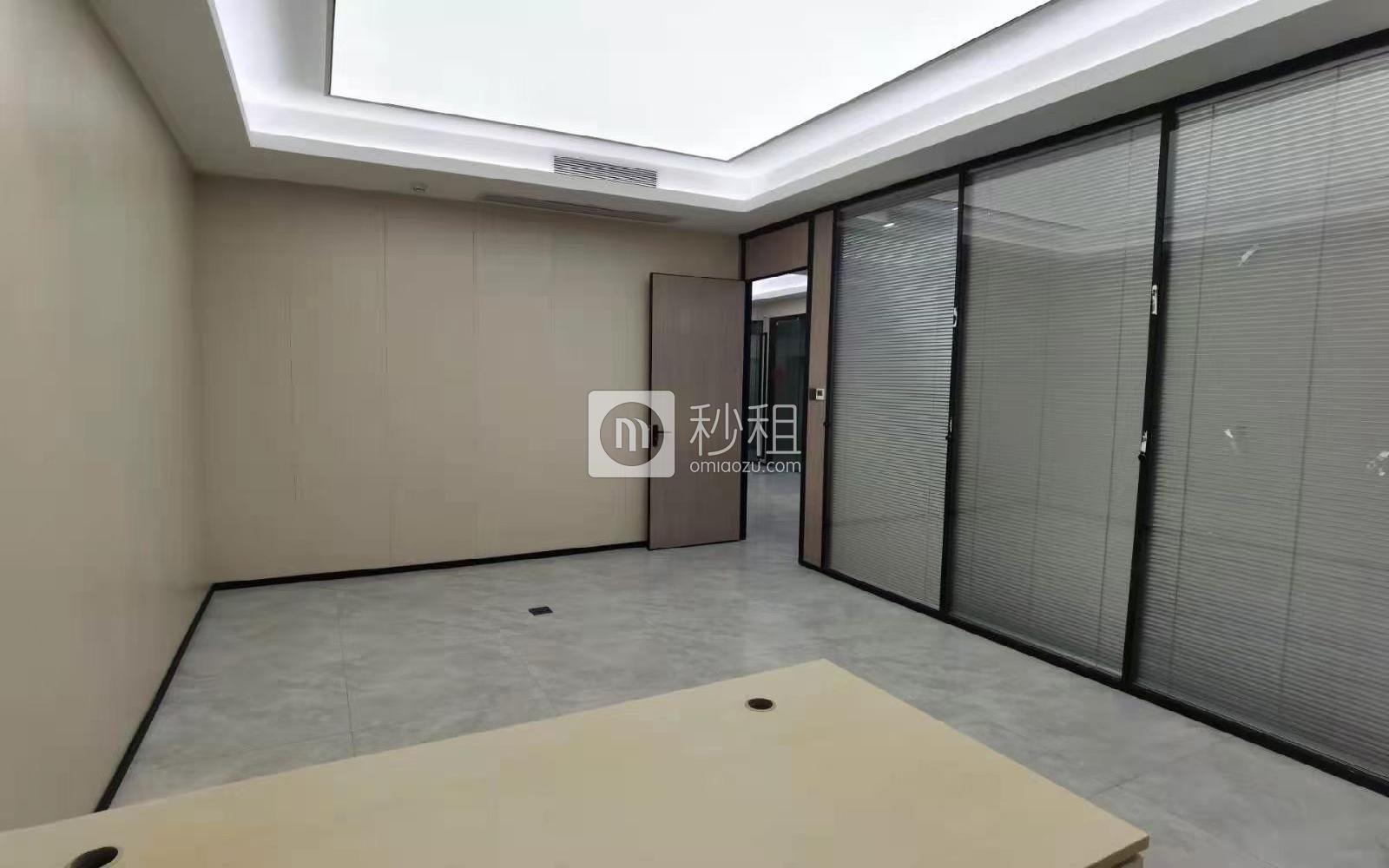 赛百诺大厦写字楼出租200平米精装办公室14000元/间.月