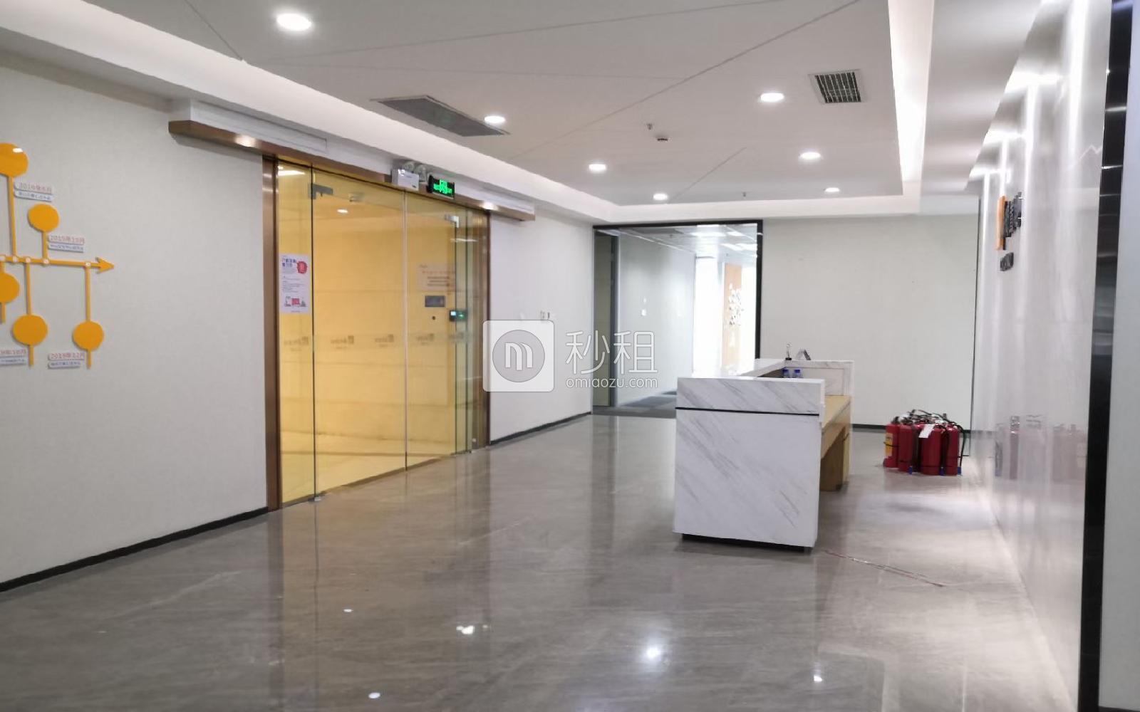 华润城大冲商务中心写字楼出租1190平米精装办公室140元/m².月