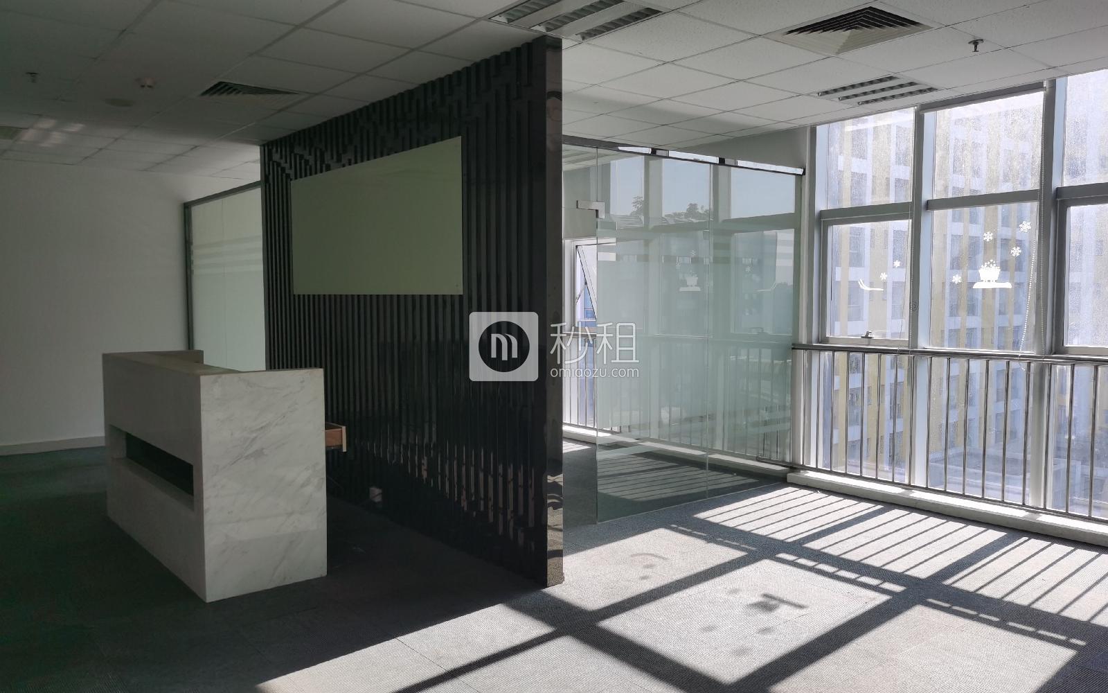 研祥智谷写字楼出租174平米精装办公室69元/m².月