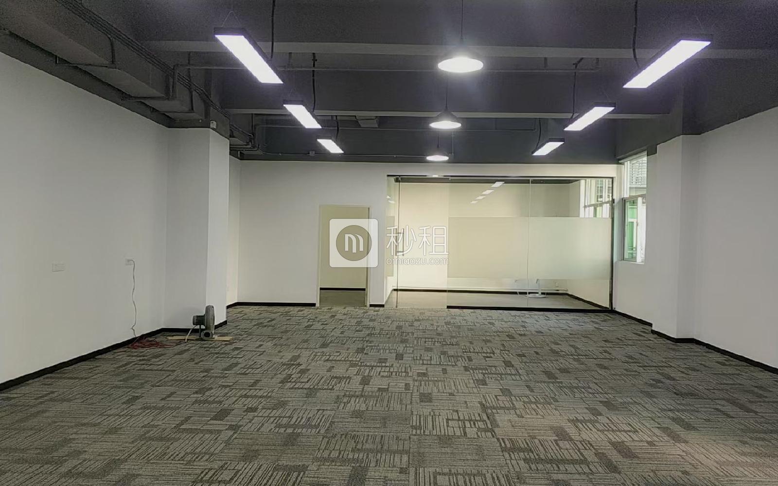 明亮科技园写字楼出租270平米精装办公室65元/m².月
