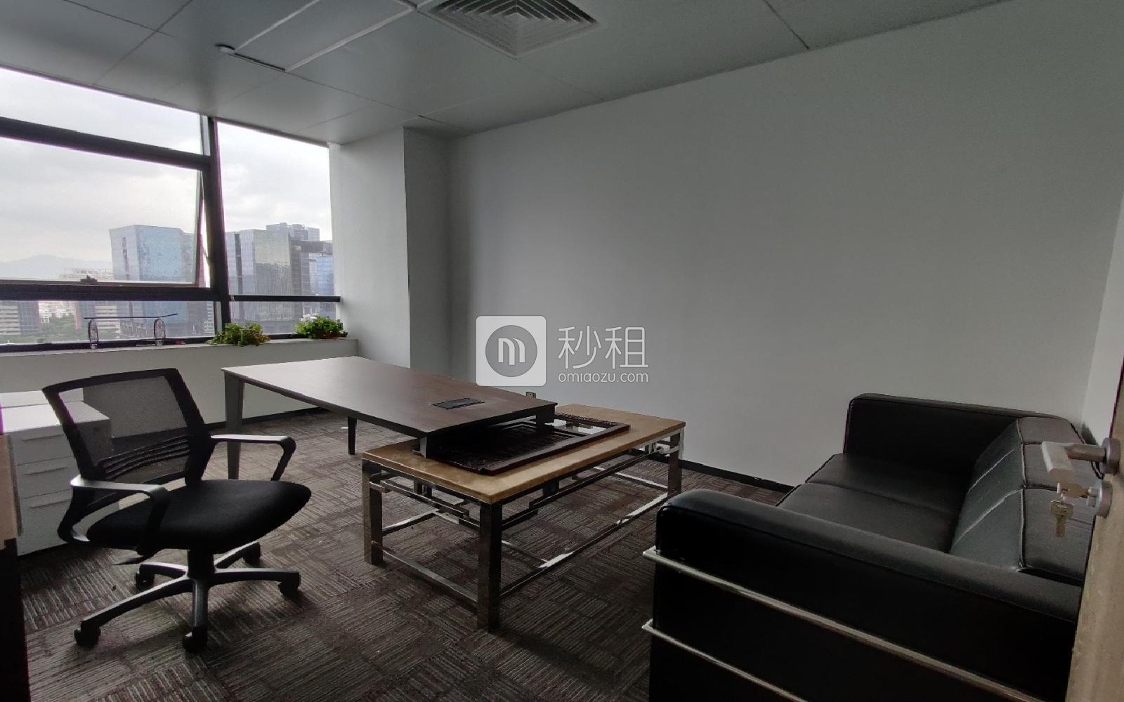 东方科技大厦写字楼出租365平米精装办公室68元/m².月