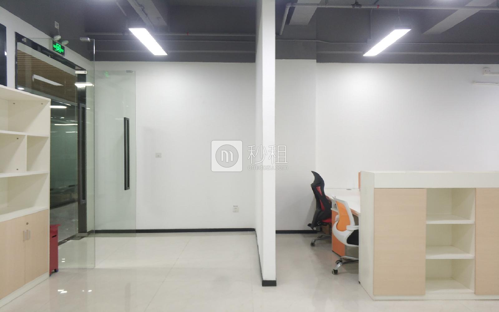 明亮科技园写字楼出租142平米精装办公室73元/m².月