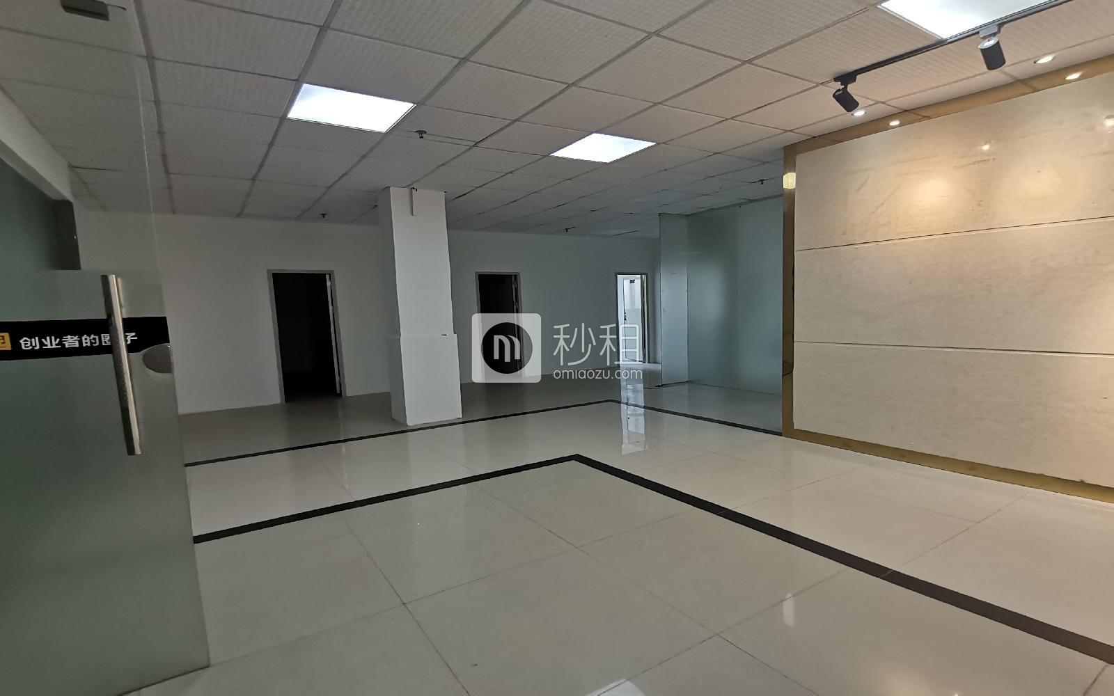 草根创业园写字楼出租250平米精装办公室40元/m².月
