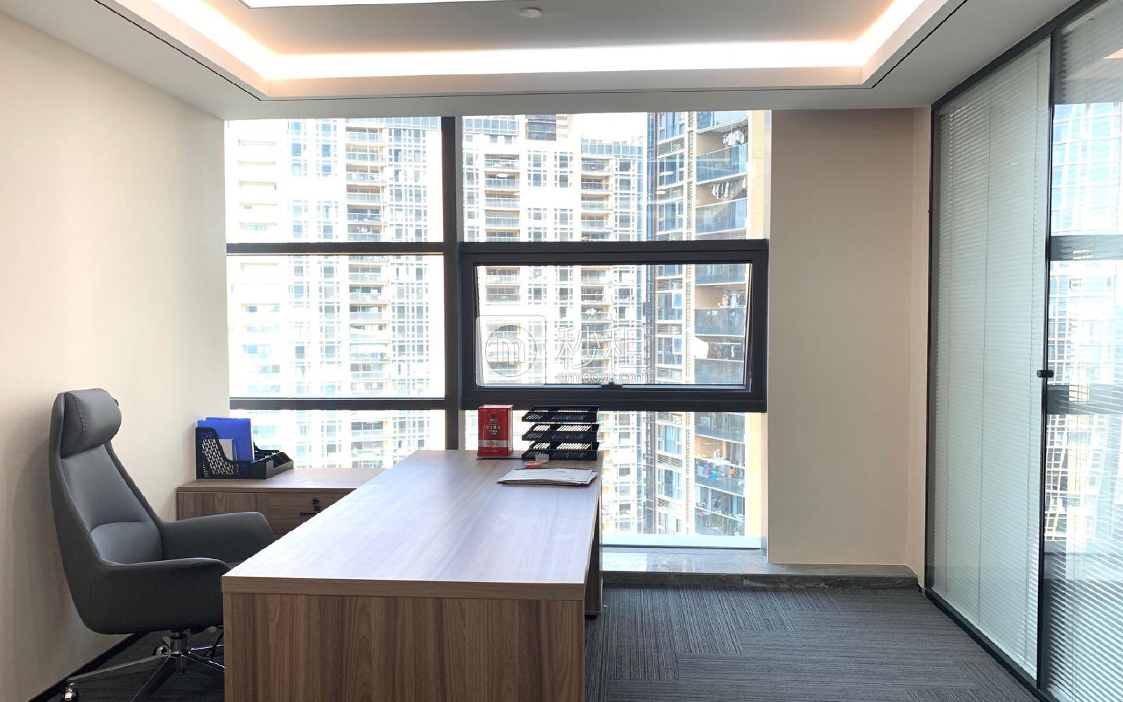 阳光粤海大厦写字楼出租210平米精装办公室73元/m².月