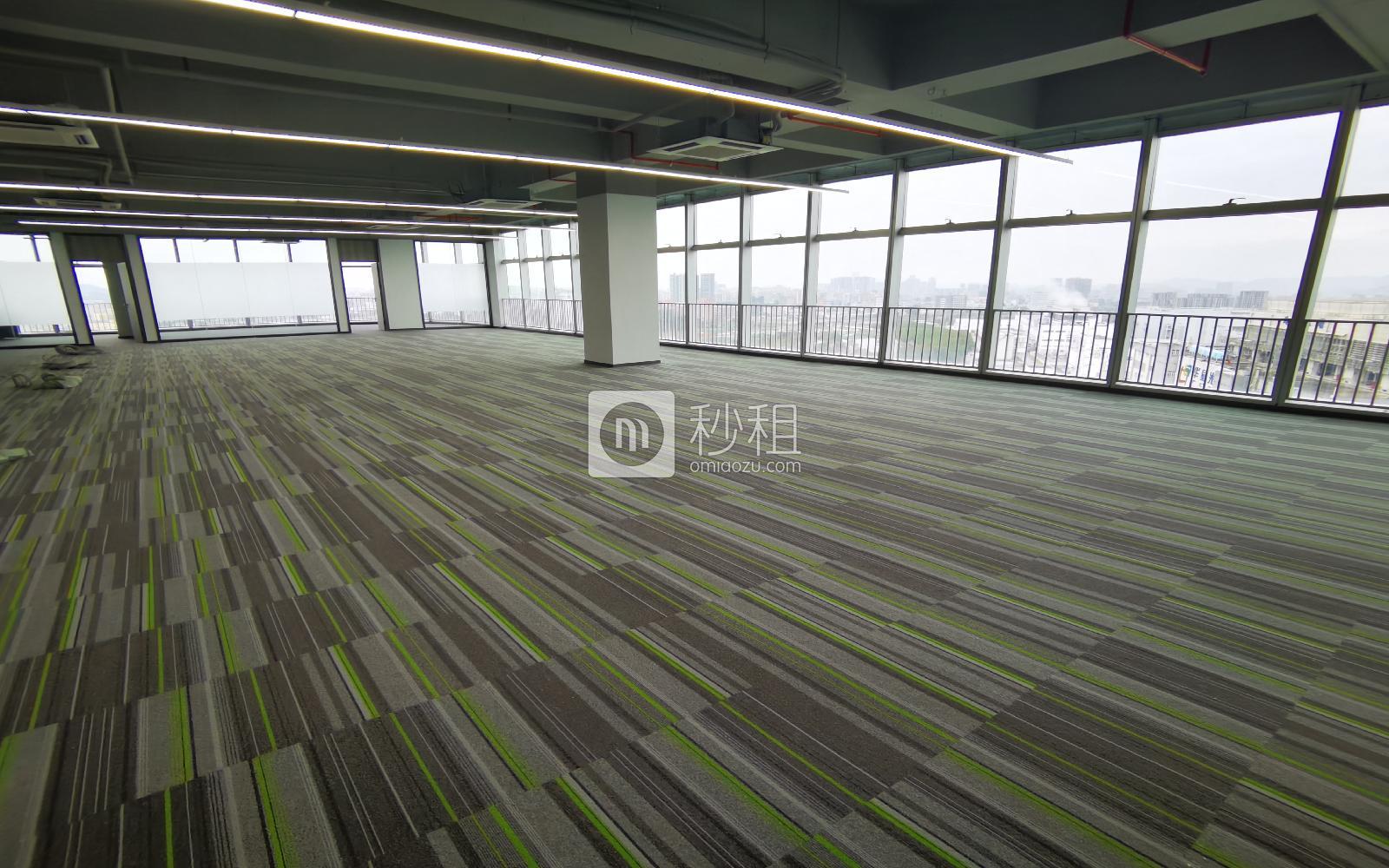 南太云创谷 租金减半写字楼出租677平米精装办公室65元/m².月