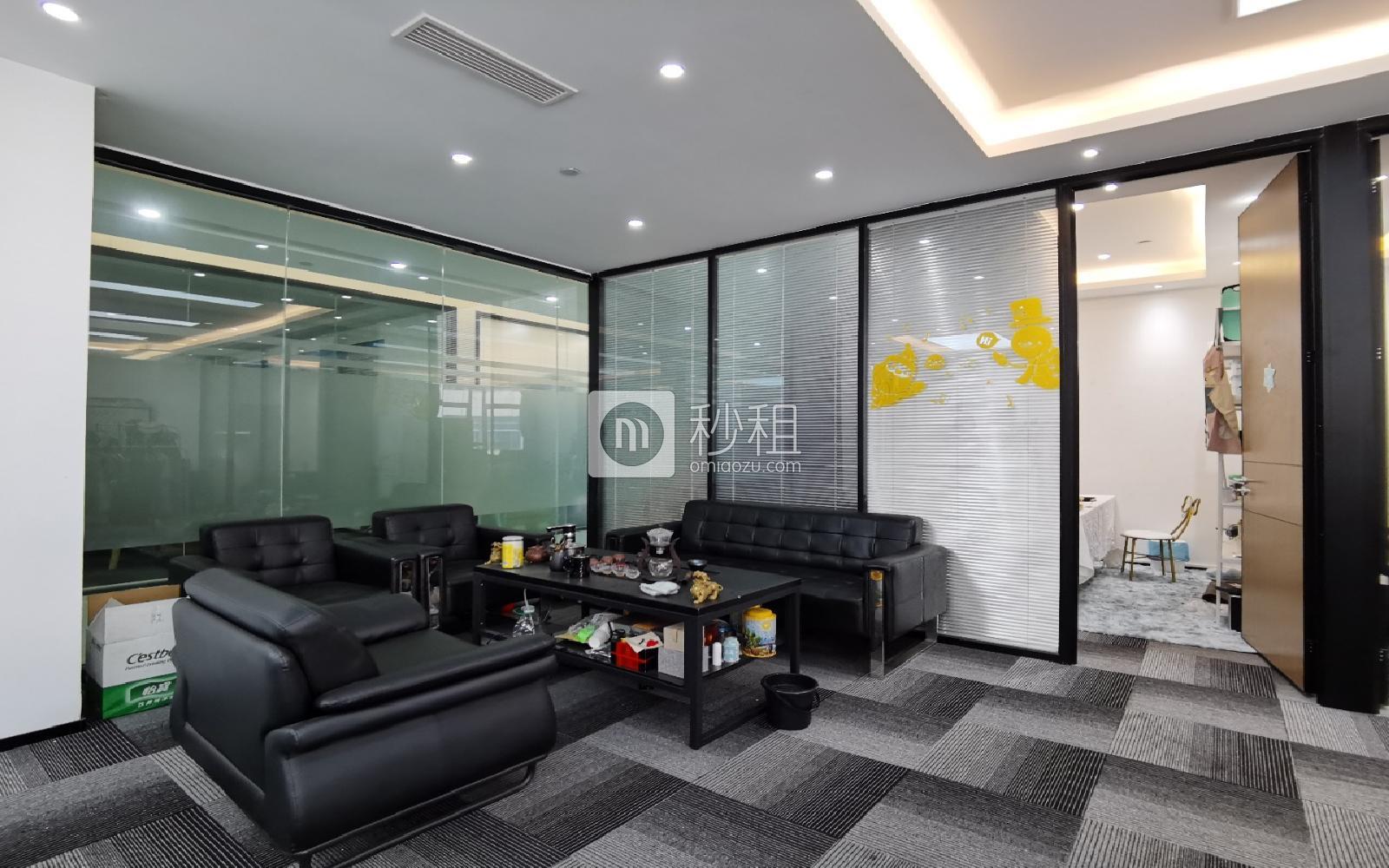 高新奇科技园（一期）写字楼出租236平米精装办公室55元/m².月