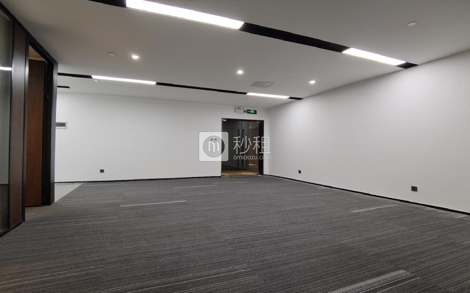 蘅芳科技大厦写字楼出租188平米精装办公室110元/m².月