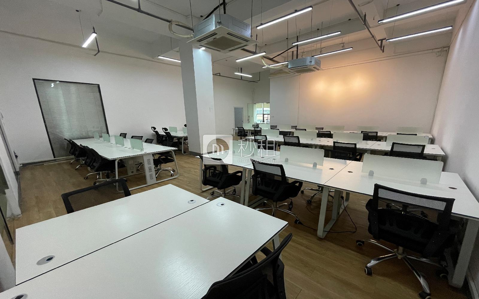 众里创业社区-御景湾写字楼出租245平米精装办公室70元/m².月