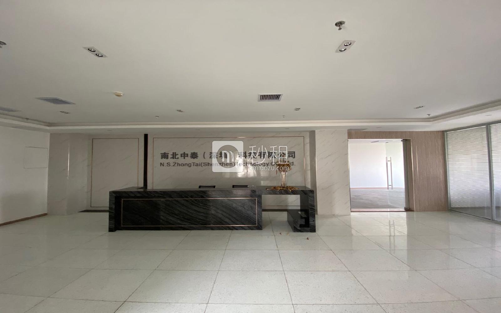 华瀚科技大厦写字楼出租786平米简装办公室75元/m².月