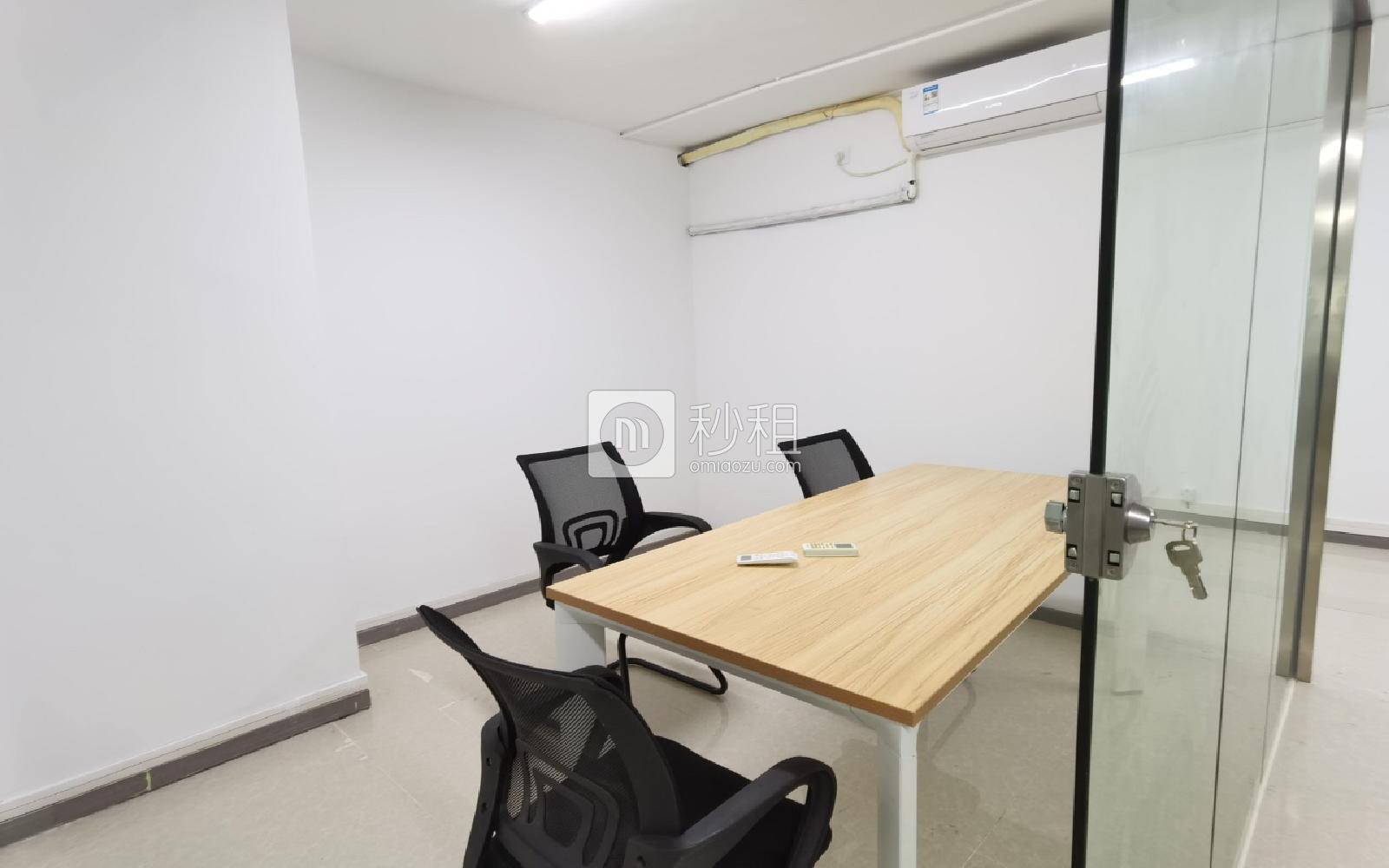 龙泰利科技大厦写字楼出租198平米豪装办公室39元/m².月