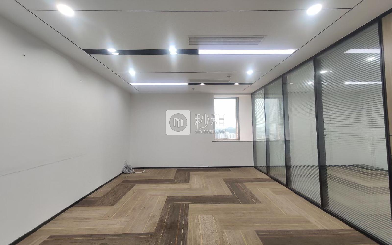 鸿昌广场写字楼出租125平米精装办公室108元/m².月