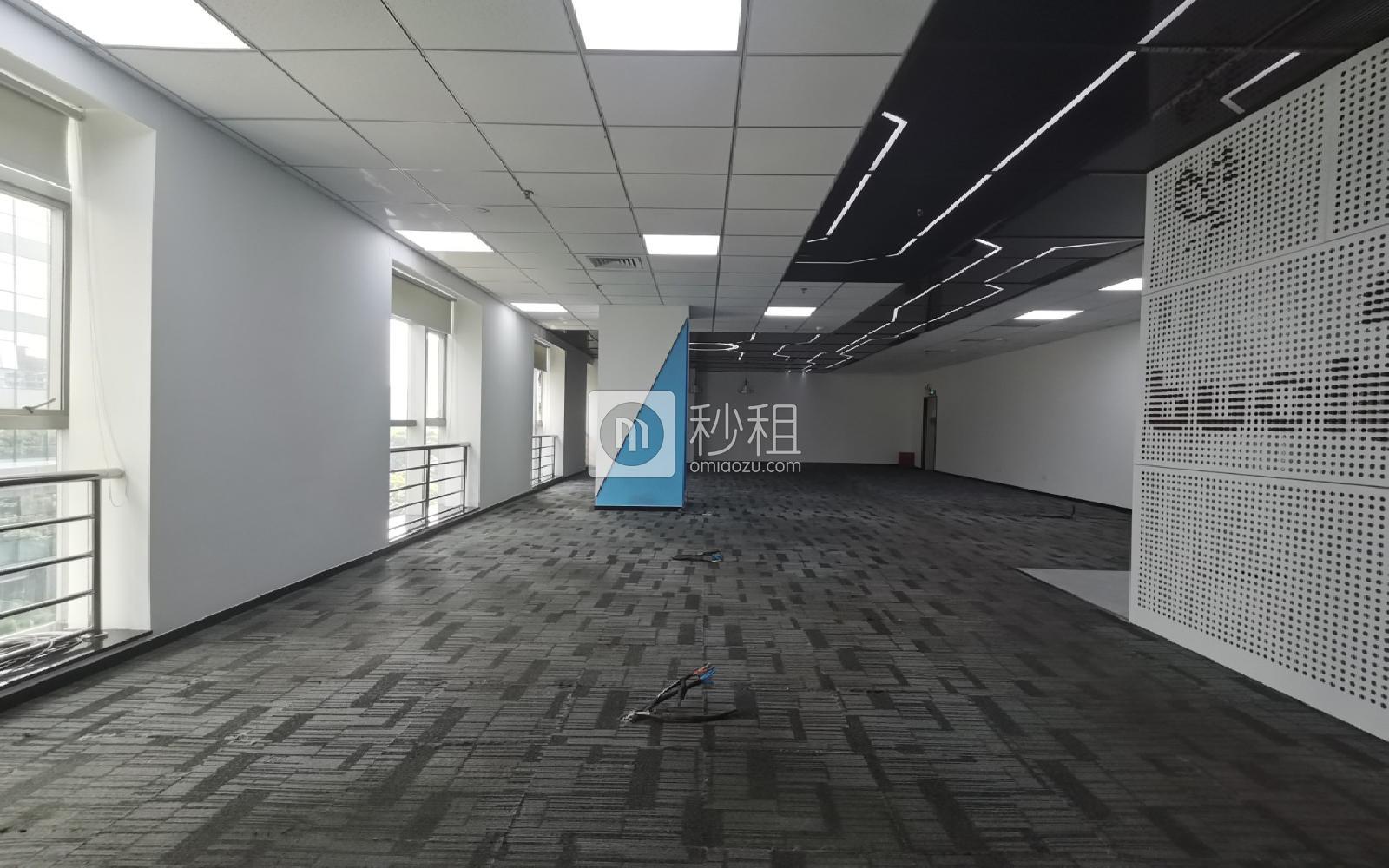 研祥科技大厦写字楼出租295平米精装办公室115元/m².月