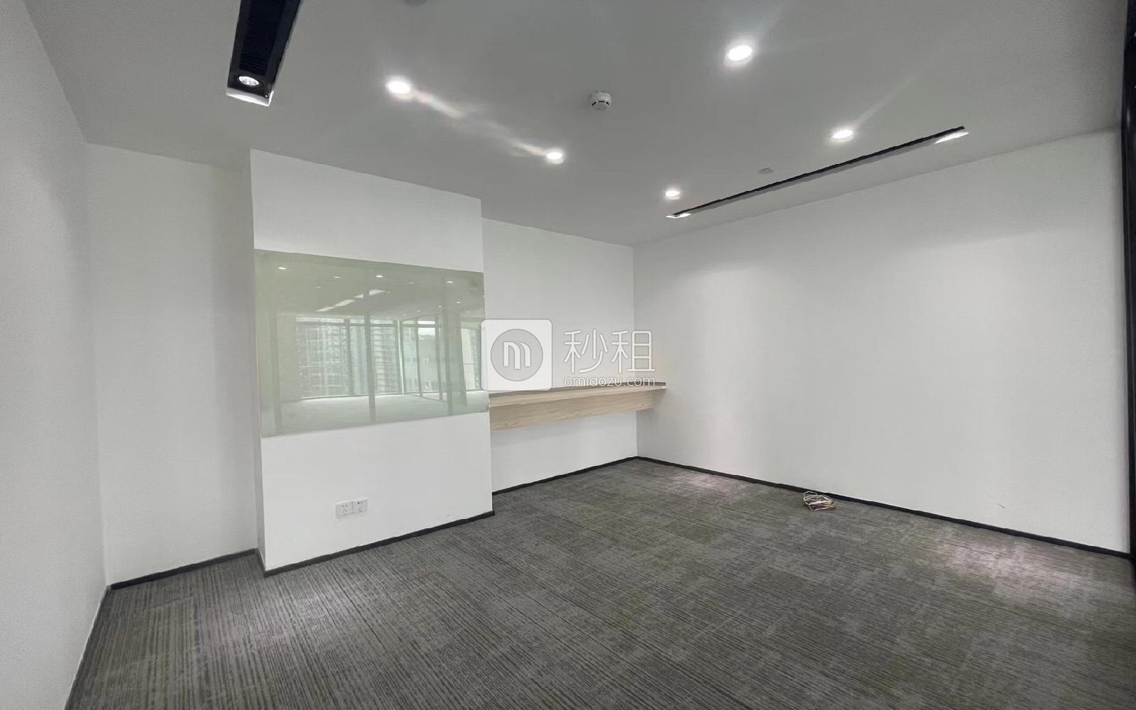 方大城写字楼出租628平米精装办公室88元/m².月